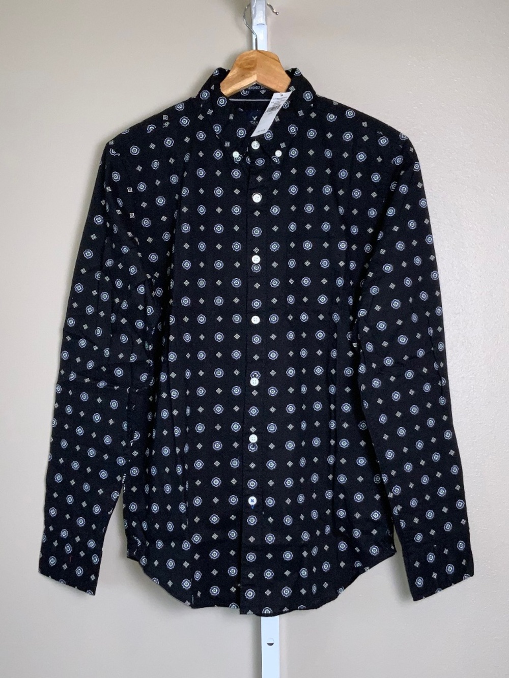 American Eagle Outfitters Seriously Soft Classic Printed ButtonDown Oxford Shirt